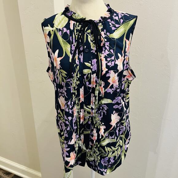 Karl Lagerfeld Women’s Sleeveless Blouse Navy Purple Floral Size Large - Picture 1 of 6